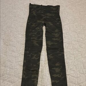 SPANX Camouflage Leggings